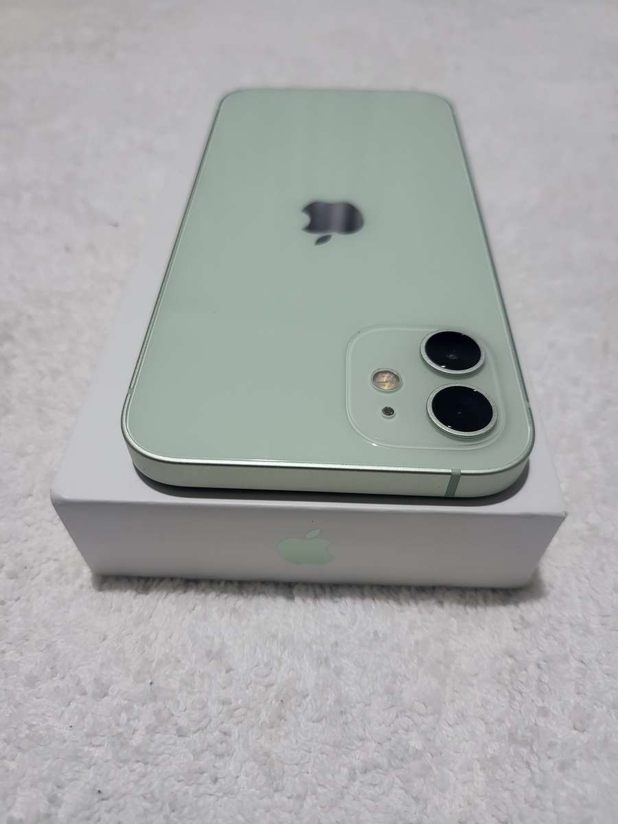 iPhone 12 - Green - 128GB - Excellent Condition - Boxed - With Extras