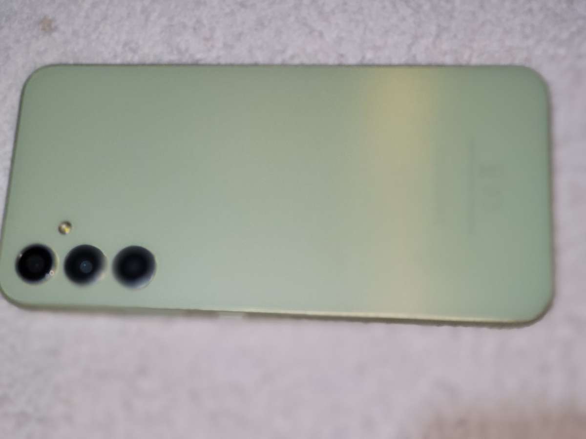Samsung Galaxy - A34 - 5G - Dual Sim - 128GB - Lime - Excellent Condition - With Extras