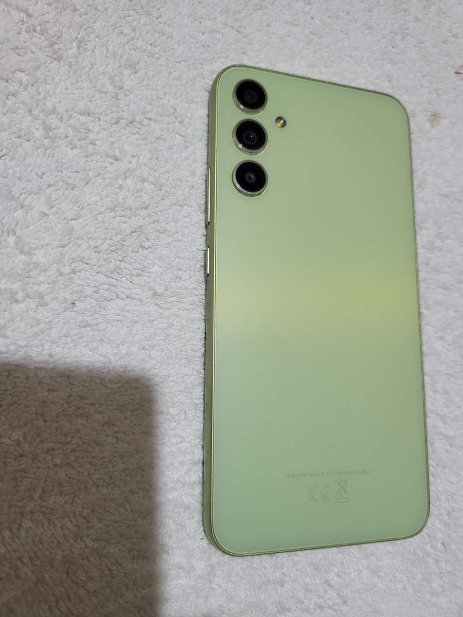 Samsung Galaxy - A34 - 5G - Dual Sim - 128GB - Lime - Excellent Condition - With Extras