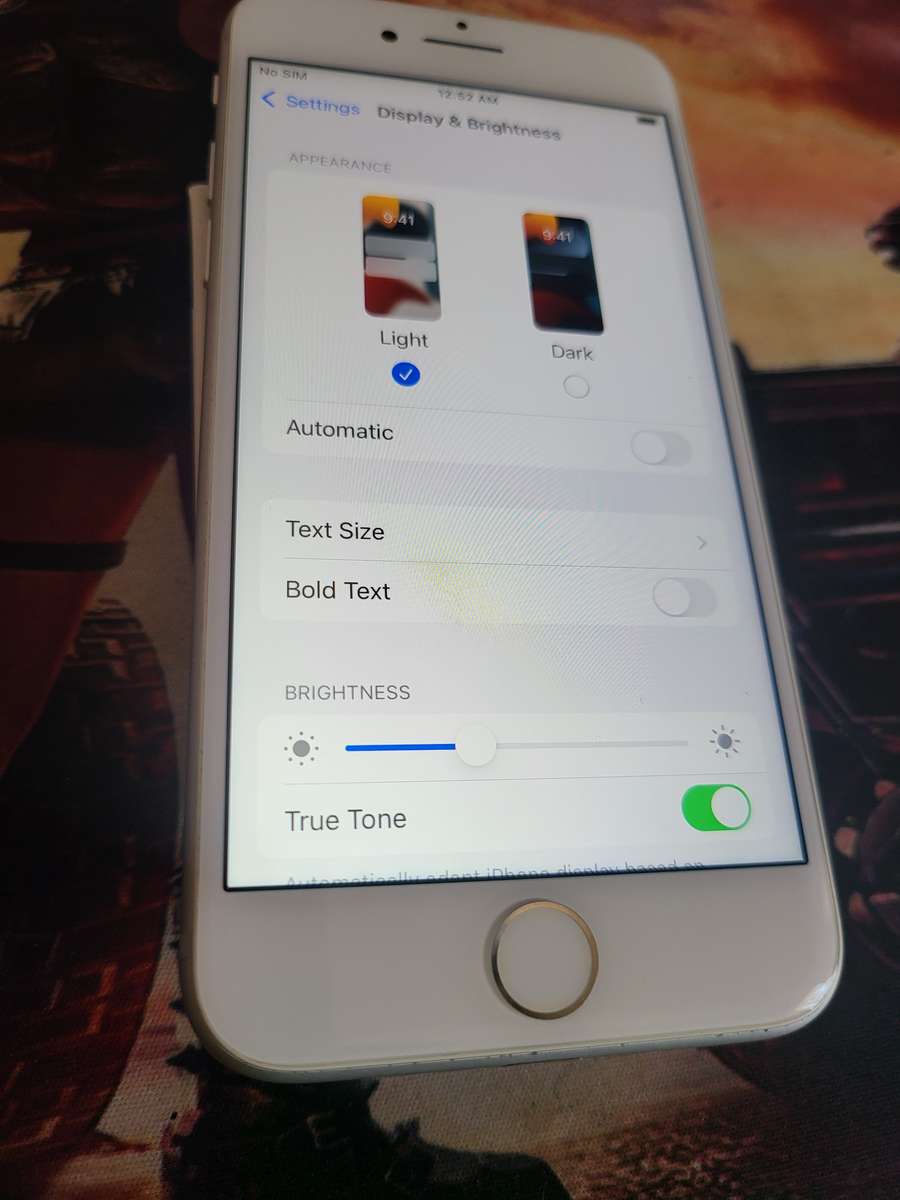 iPhone 8 - Silver - 256GB - EXCELLENT CONDITION - Complete Package