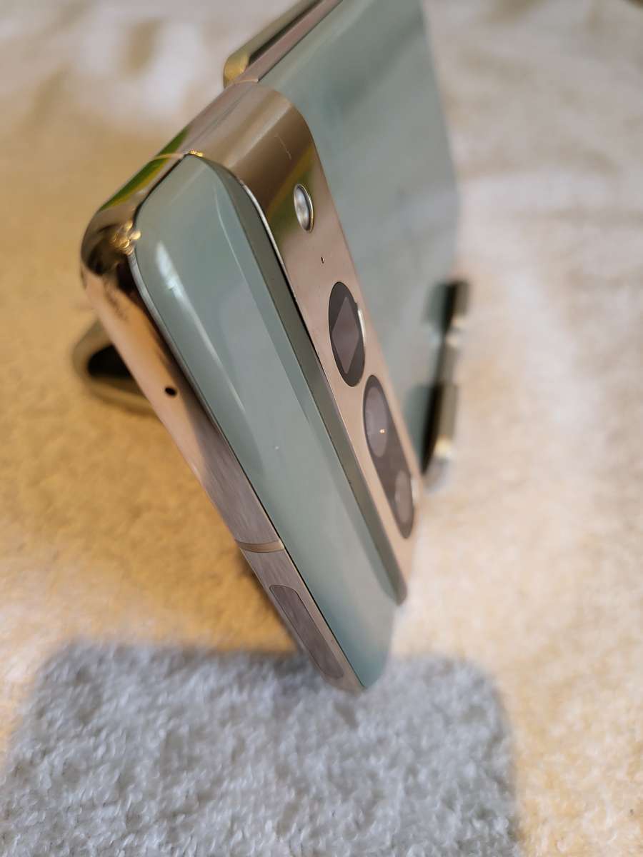 Google Pixel - 7Pro - 5G - 128GB - All Networks - Hazel - Very Good Condition