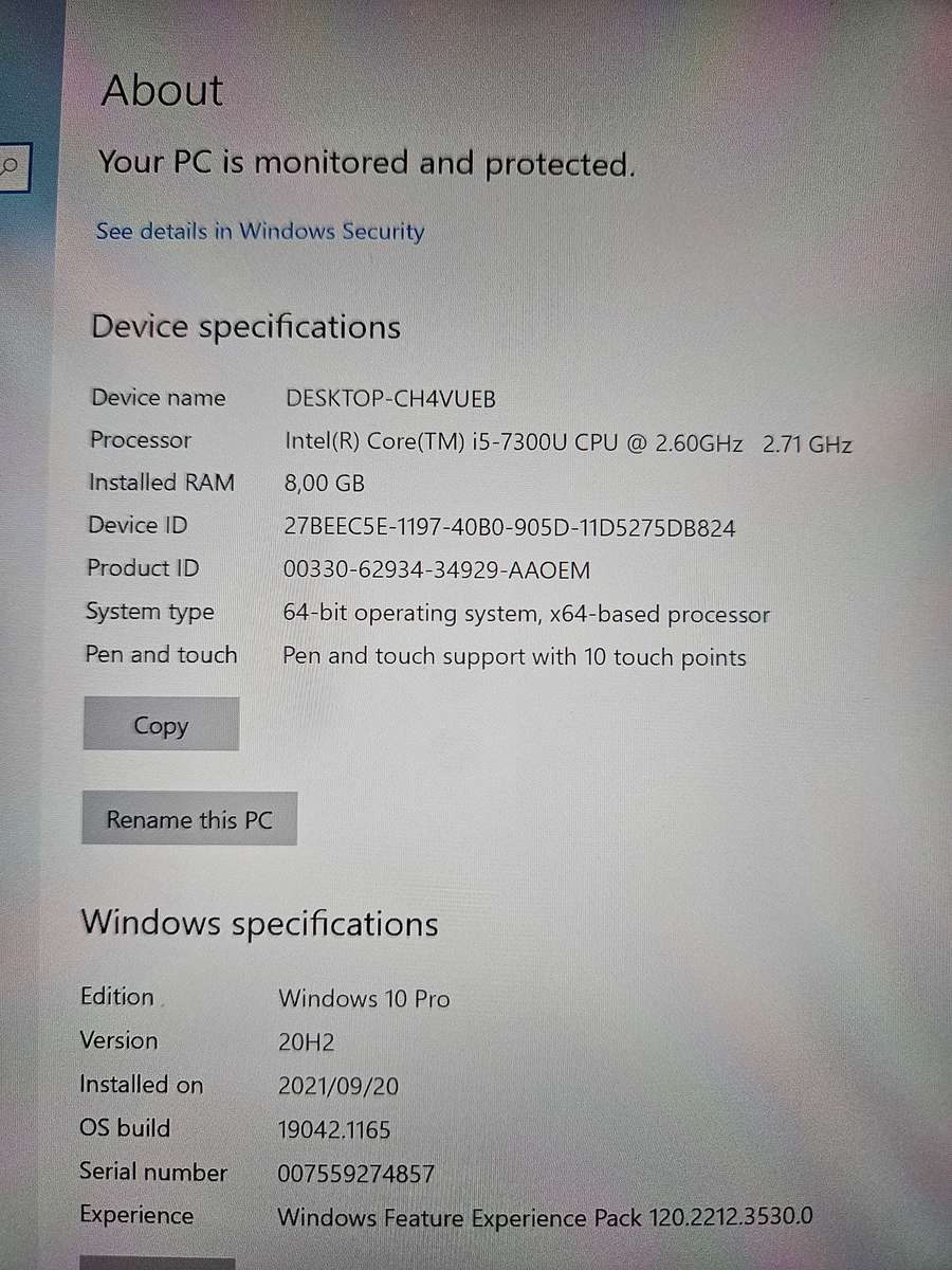 Microsoft Surface Book 2 - 2 in 1 - i5 7th Gen - 8GB - 256 SSD - Touch Screen - Excellent