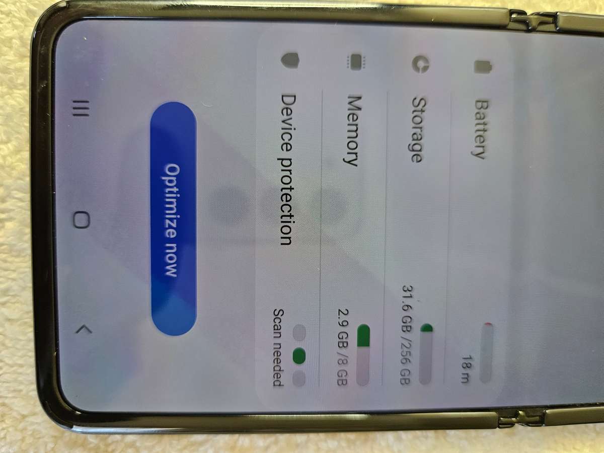 Samsung Galaxy - FLIP - 5G - 256GB - All Networks - Mystic Grey - Excellent Condition