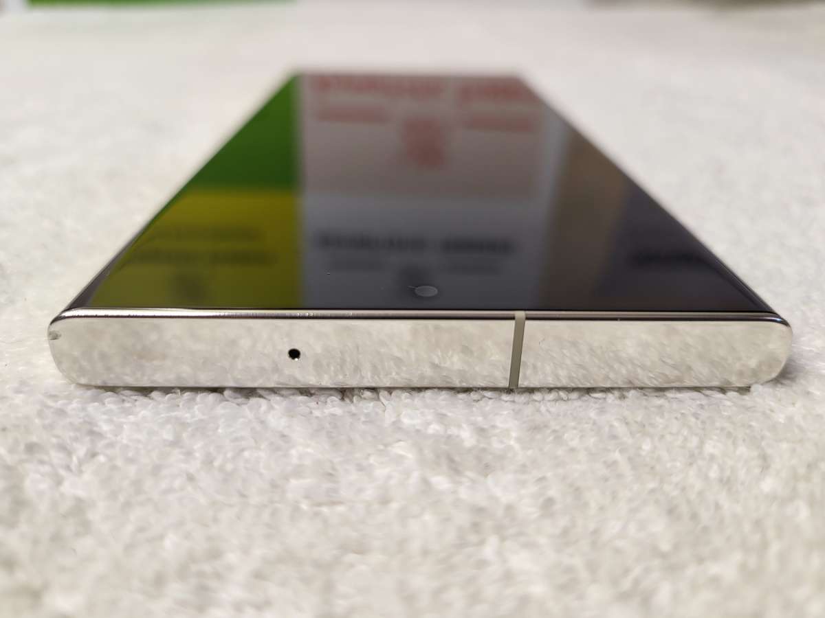 Samsung Galaxy - S23 Ultra - Dual Sim - 256GB  - Cream - Excellent Condition - With Extras