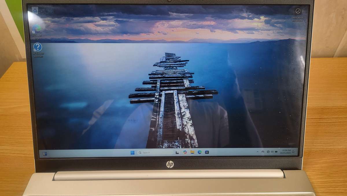 Hp Pavilion 15 - i5 12th Gen - 8GB Ram - 256GB SSD - Touch Screen - Excellent Condition