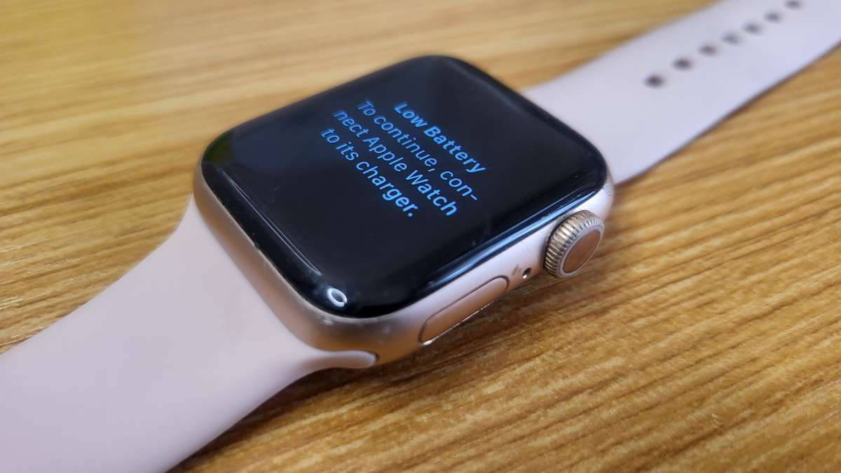 Apple Watch - Series 6 - GPS - Gold - Good Condition