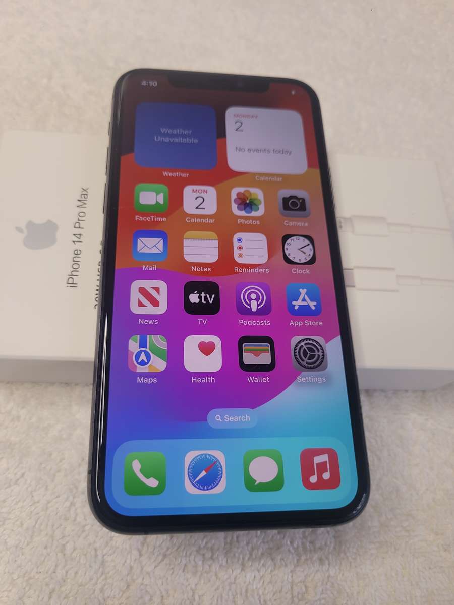 iPhone 11 Pro - Space Grey - 512GB - With Extras