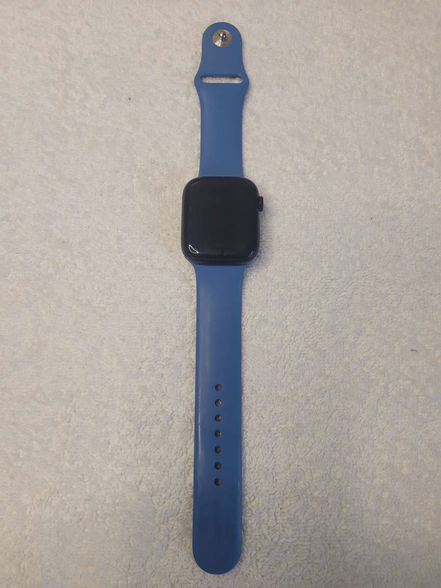 Apple Watch Series 7 45mm GPS + LTE Black with Extra Straps