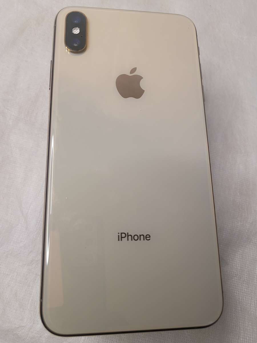 iPhone XS Max - Gold - 256GB - With Extras - Excellent Condition