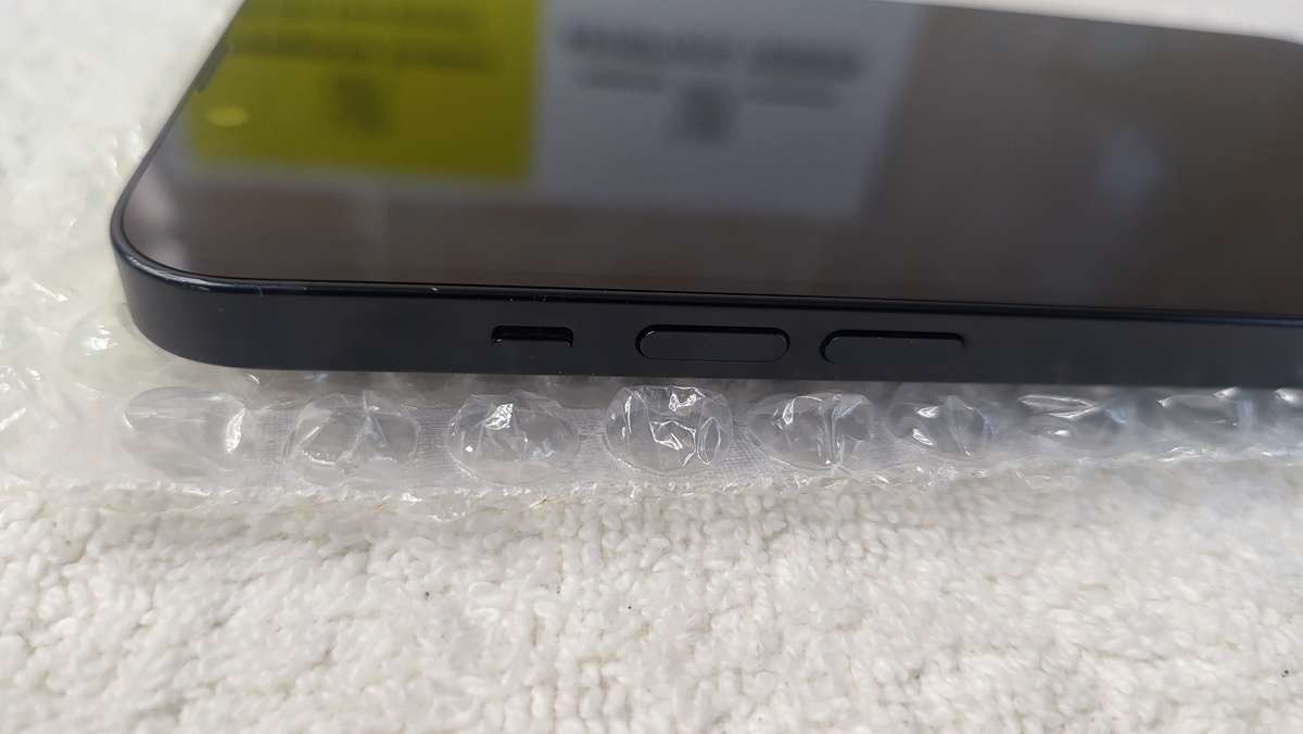 iPhone 14 | eSim | Midnight | 256GB | With Extras