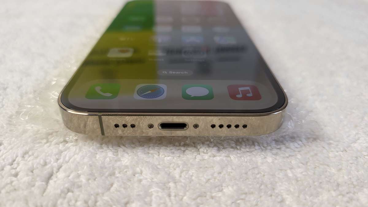 iPhone 14 Pro | eSim | Gold | 256GB | With Extras