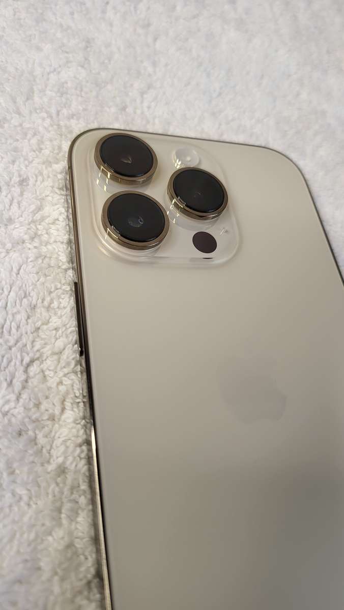 iPhone 14 Pro | eSim | Gold | 256GB | With Extras