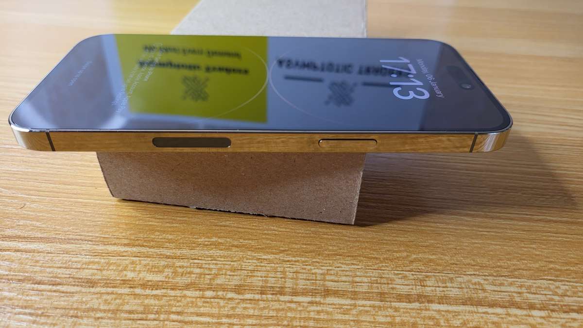 iPhone 14 Pro Max | Dual eSim | Gold | 256GB | With Extras