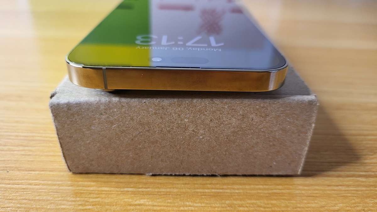 iPhone 14 Pro Max | Dual eSim | Gold | 256GB | With Extras