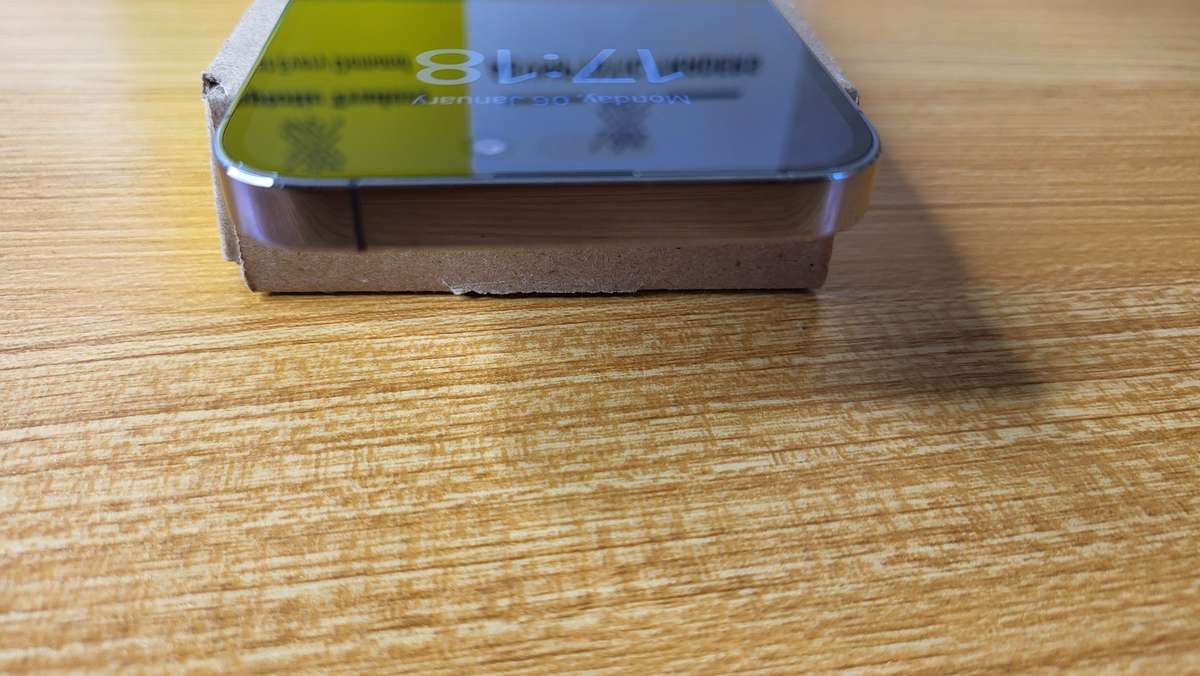 iPhone 14 Pro | Dual eSim | Deep Purple | 256GB | With Extras