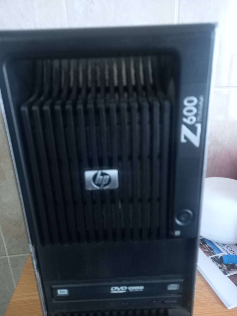 HP Z600 Workstation - Intel Xeon - 250GB HDD  - 2TB HDD -  Win 11 - Good Condition
