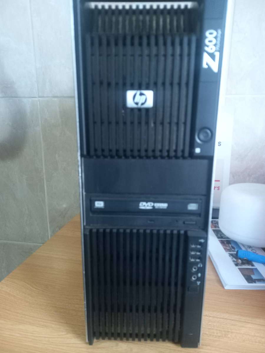 HP Z600 Workstation - Intel Xeon - 250GB HDD  - 2TB HDD -  Win 11 - Good Condition