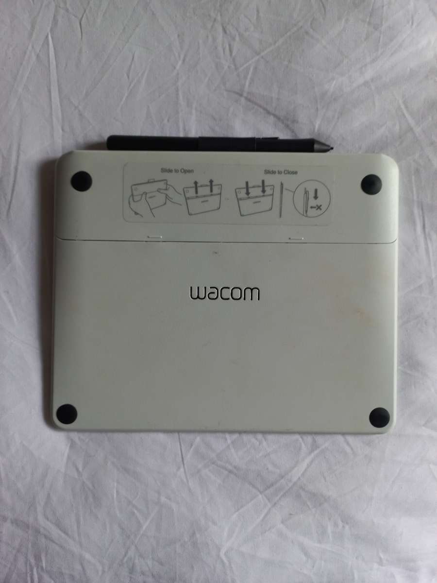 Wacom drawing pad / tablet