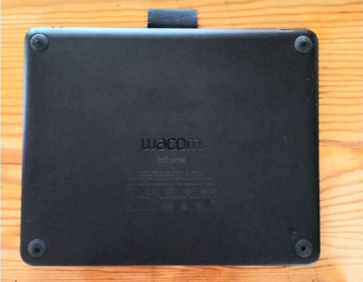 Wacom  Graphics Tablet Intuos