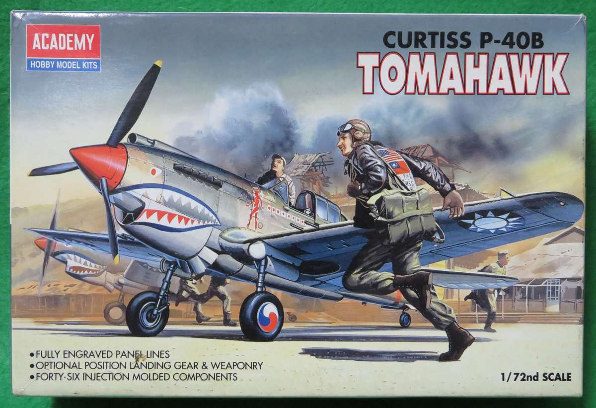 **Academy**Model kit**Tomahawk - Curtiss P-40B**Vintage**Scale 1/72**Some parts painted**