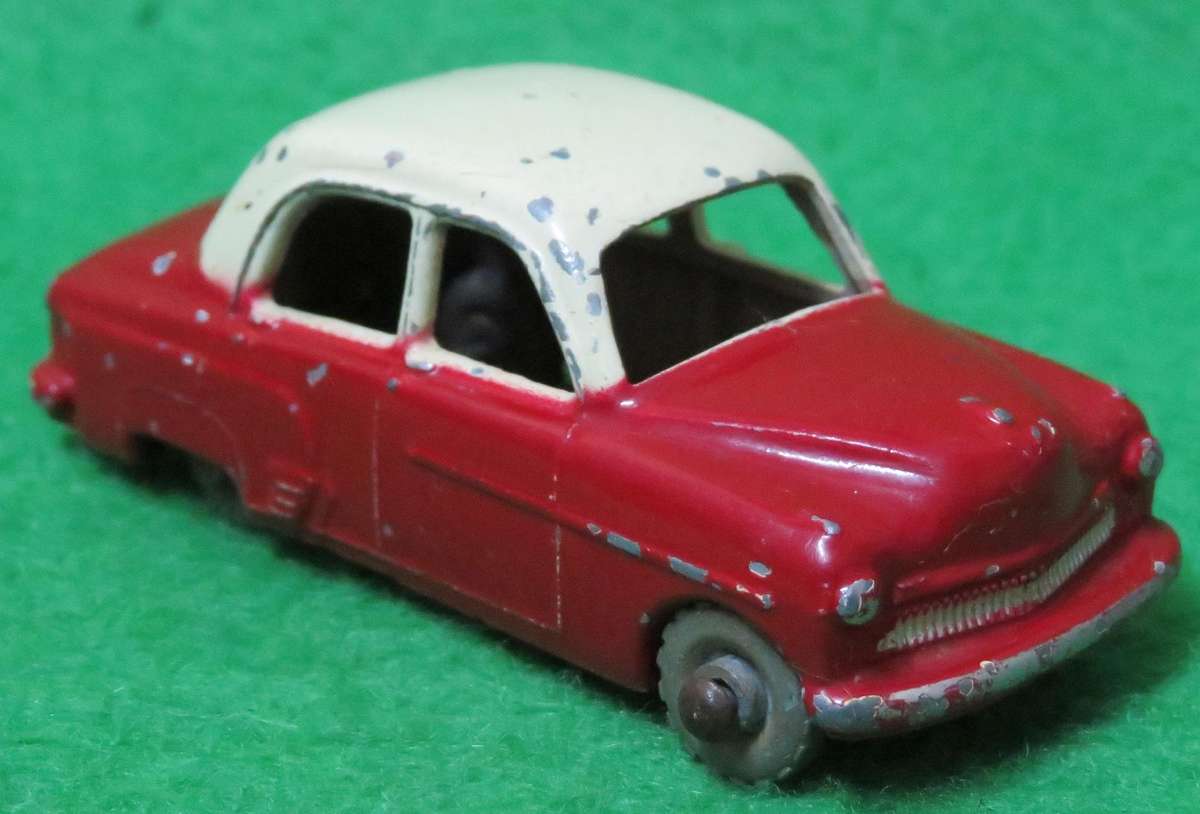 Matchbox Moko Lesney**No. 22**Vauxhall Cresta**Made in England**