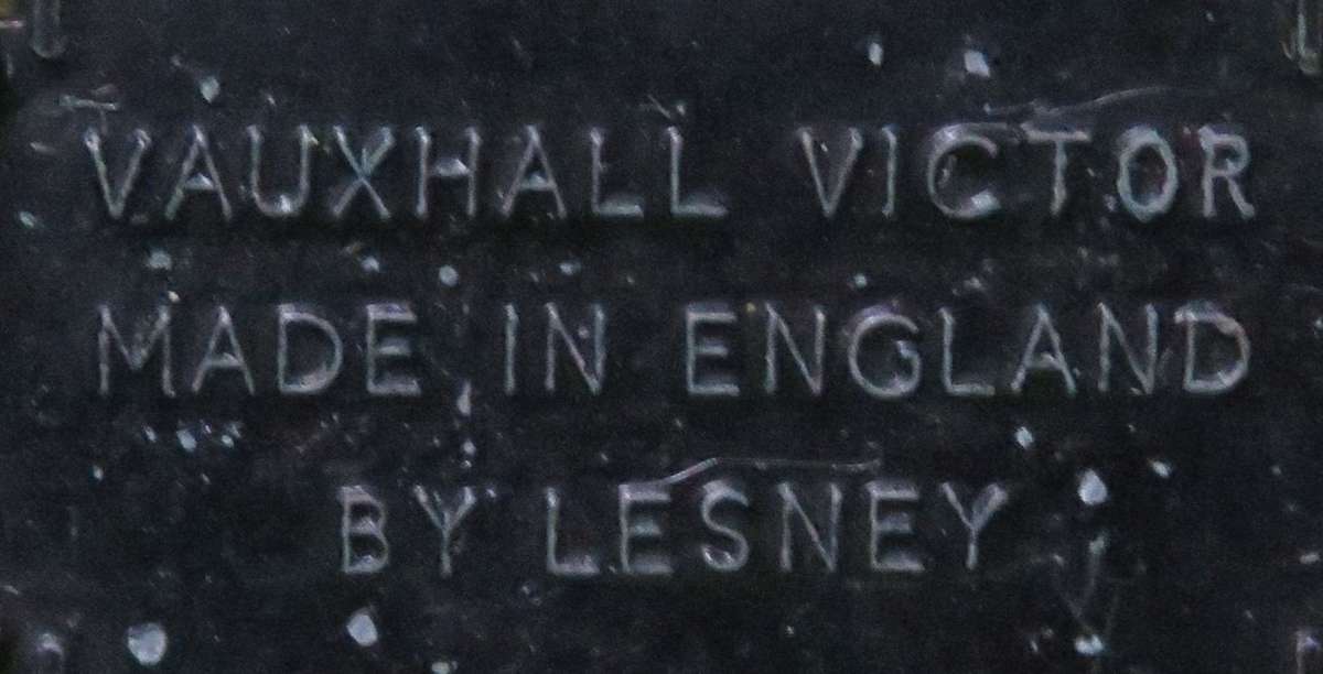 **Lesney No.45**Vauxhall Victor**Made in England**Vintage**