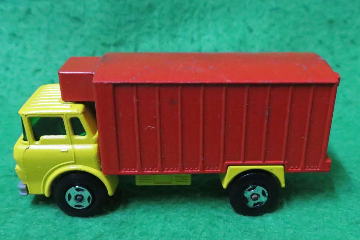 **Matchbox Lesney No.44**GMC - Refrigerator Truck**1971**Vintage**Very good condition**