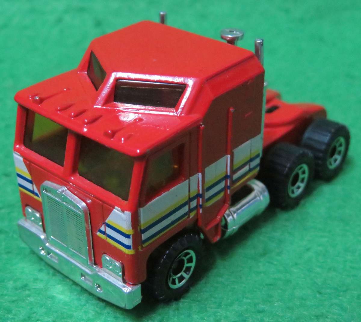 Matchbox Lesney**Car Transporter 1982 & Kenworth Truck 1981**Made in England**