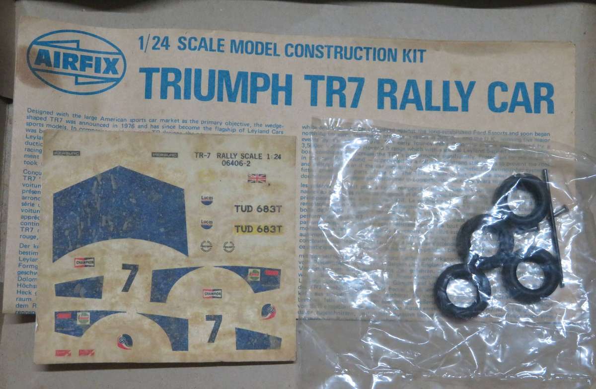 Airfix**Triumph TR7 Model Kit**Scale 1/24**Kit is 100% Complete**England**
