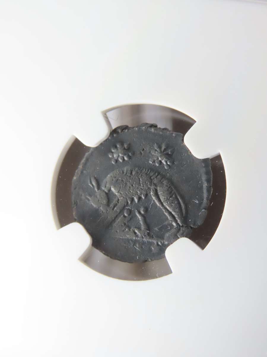Constantinian, 330 - 340 AD, Wolf Nursing Romulus and Remus, NGC VF, Ancient Rome, Roman Coin