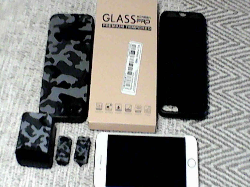 iPhone 8 64GB Gold  ,includes many accessories