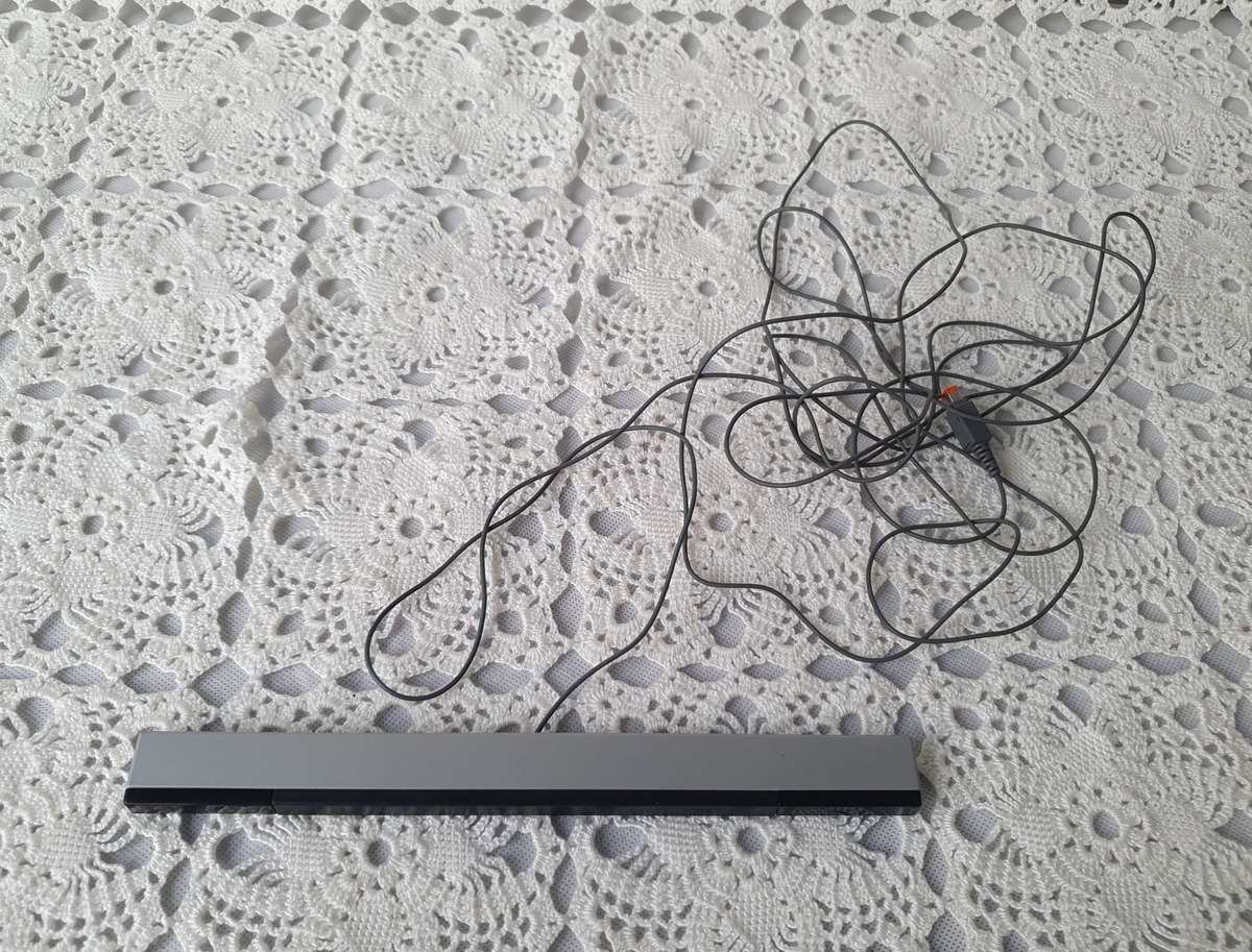 2x Nintendo Wii Consoles, 1x Remote, 1x TV Censor