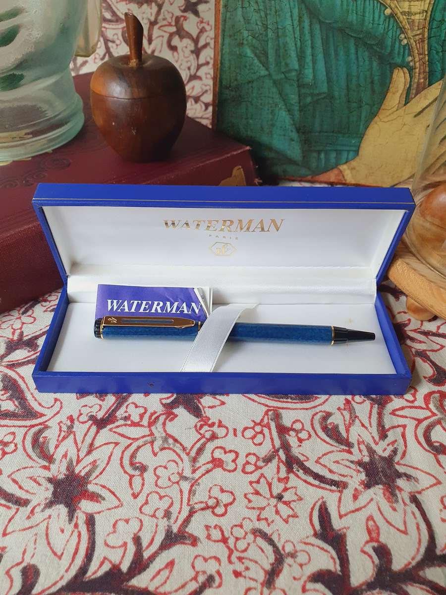Vintage Waterman Dark Blue Marble Fountain Pen in Box with Book (Personalized) Paris Made