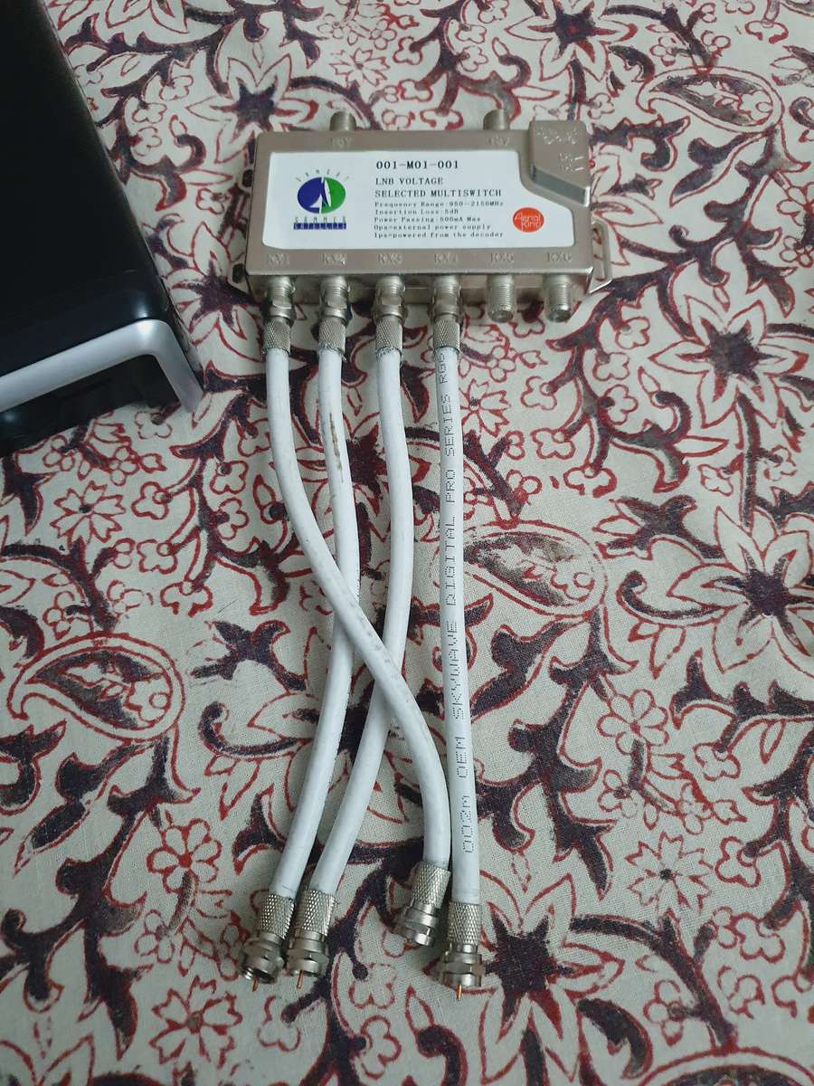 HD PVR Decoder with Remote & Kodak Camera with Bag and Charger ( Untested )