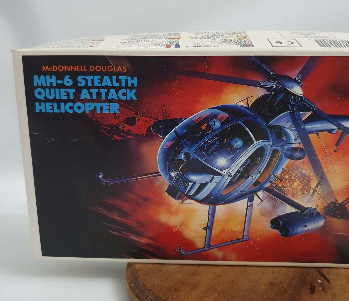 McDonnell Douglas MH-6 Stealth Quiet Attack Helicopter Academy Minicraft Model Kit 1:48th