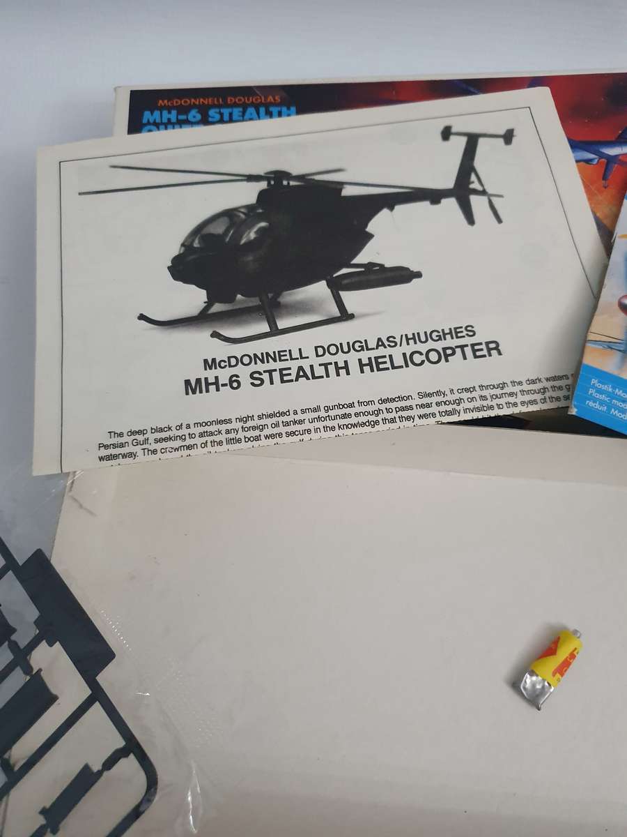 McDonnell Douglas MH-6 Stealth Quiet Attack Helicopter Academy Minicraft Model Kit 1:48th