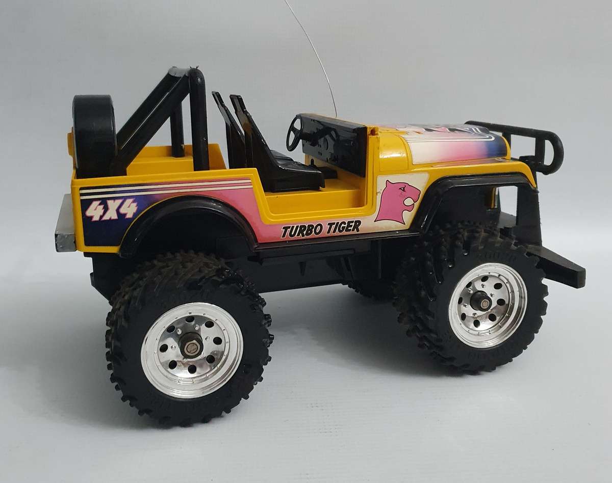 Turbo Tiger 4x4 Car Remote Control Toy ( Not Tested )