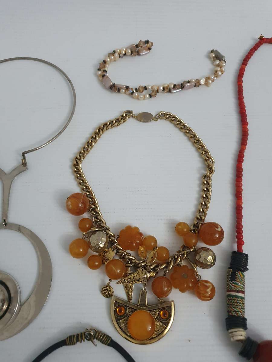 Costume Jewelry Necklaces, Bangels & Bits