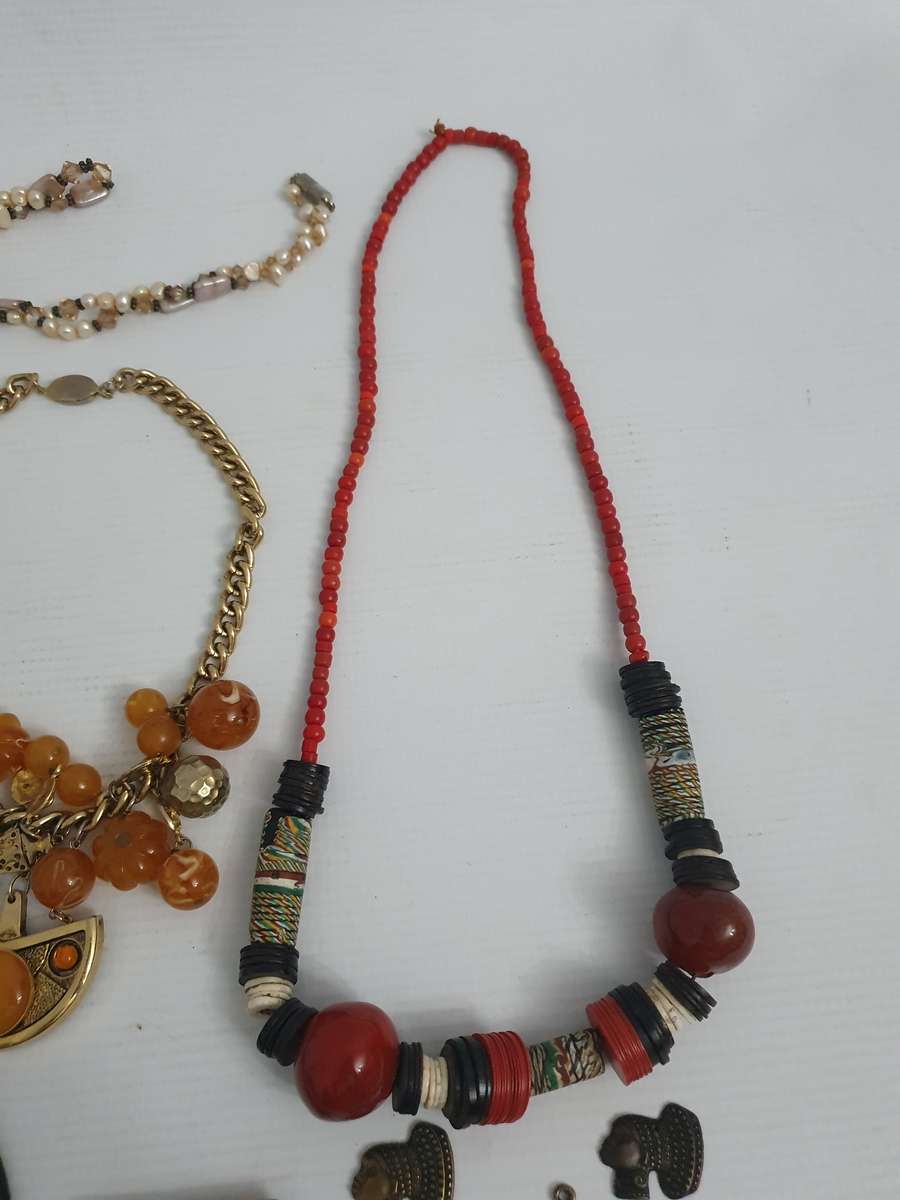 Costume Jewelry Necklaces, Bangels & Bits