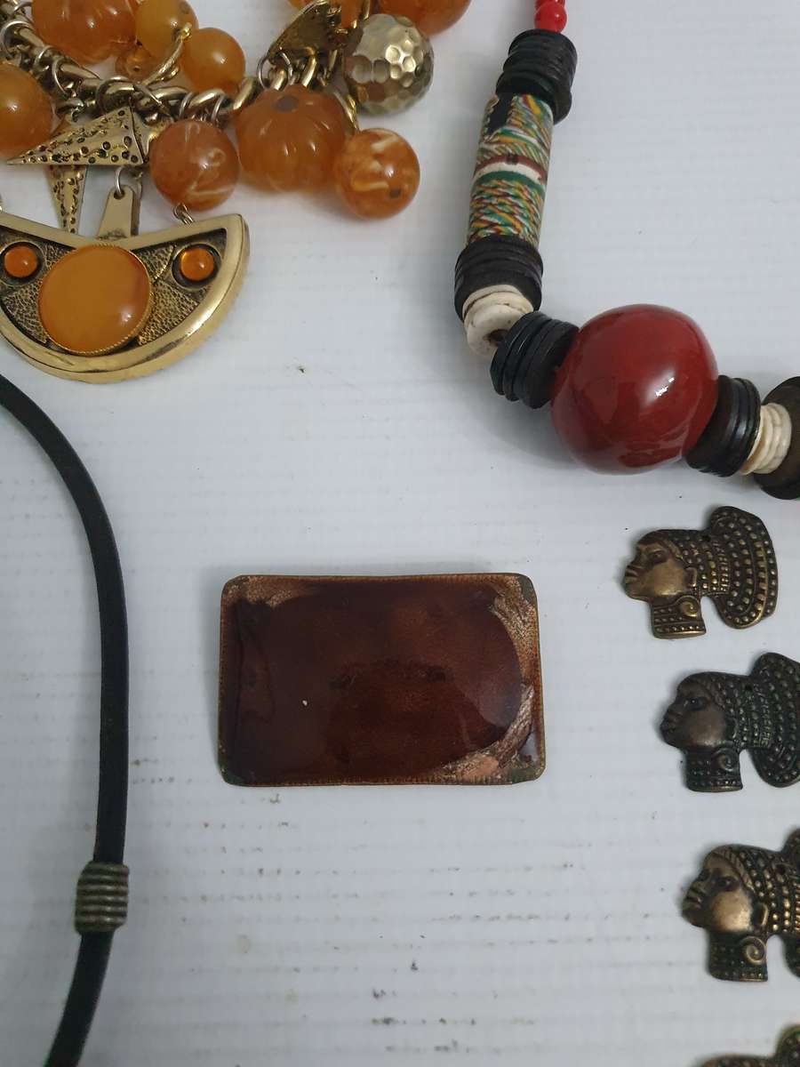 Costume Jewelry Necklaces, Bangels & Bits