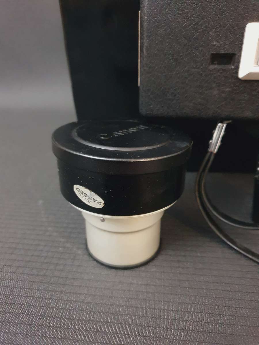 Cannon Super 8 Auto Zoom 518 in Leather Cannon Carrier