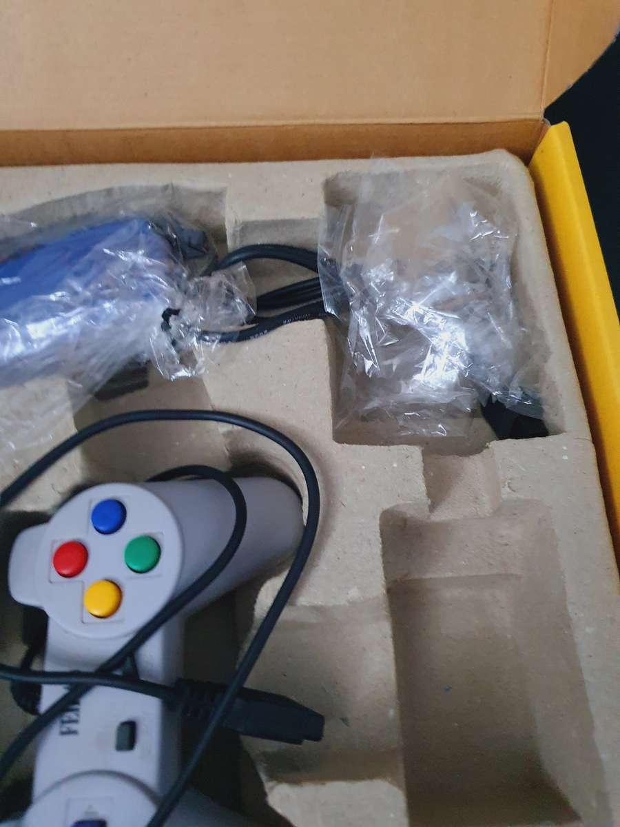 Falcon PC Kid 3 Boxed Game Set Plug & Play