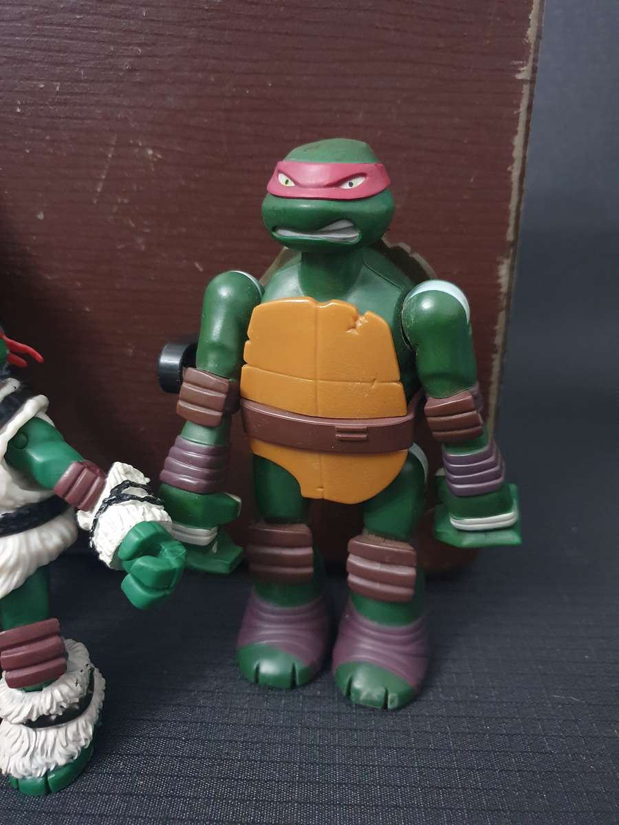 Teenage Muntant Ninja Turtles Figurines