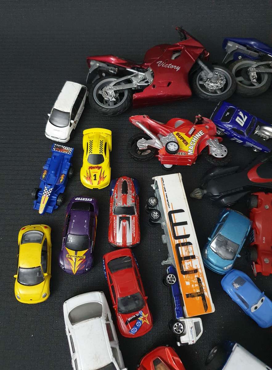 Large Toy Car Metal & Plastic Bundle