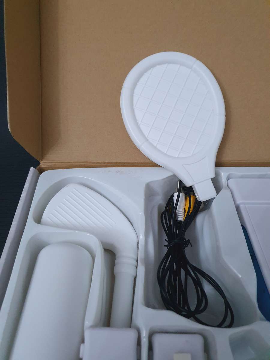 16 Bit TV GAME STATION ( Untested )