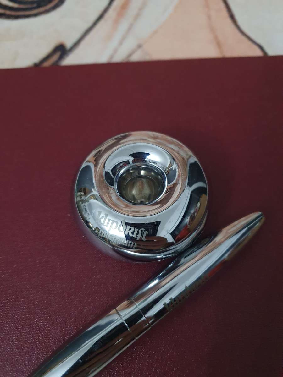 Klipdrift Premium Metal Collectible Pen & Holder