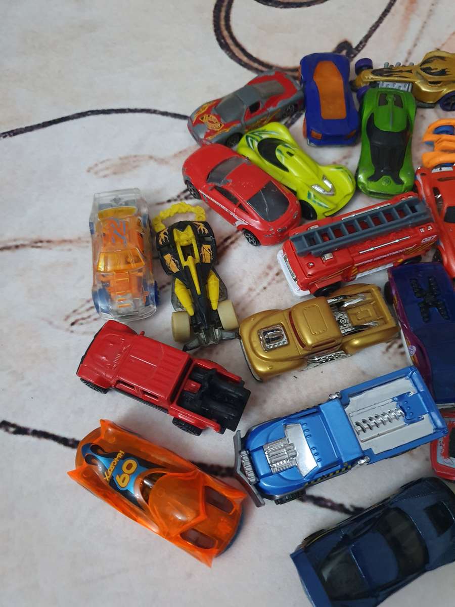 HotWheels & Others Metal and Plastic Car Toy Bundle