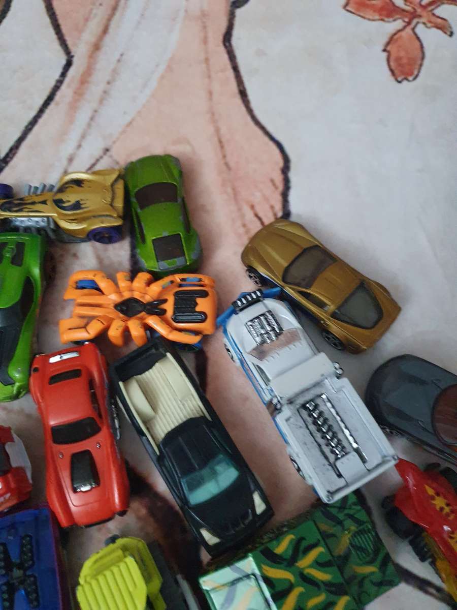 HotWheels & Others Metal and Plastic Car Toy Bundle