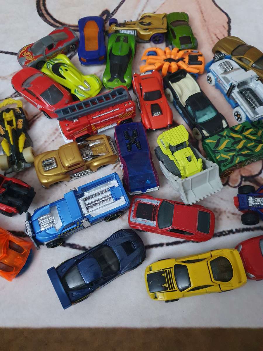 HotWheels & Others Metal and Plastic Car Toy Bundle