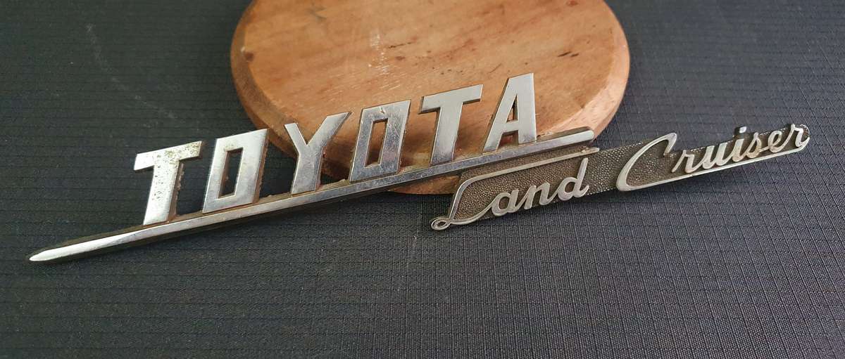 Genuine Vintage 1969 -1973 Toyota Land Cruiser Fender Emblem